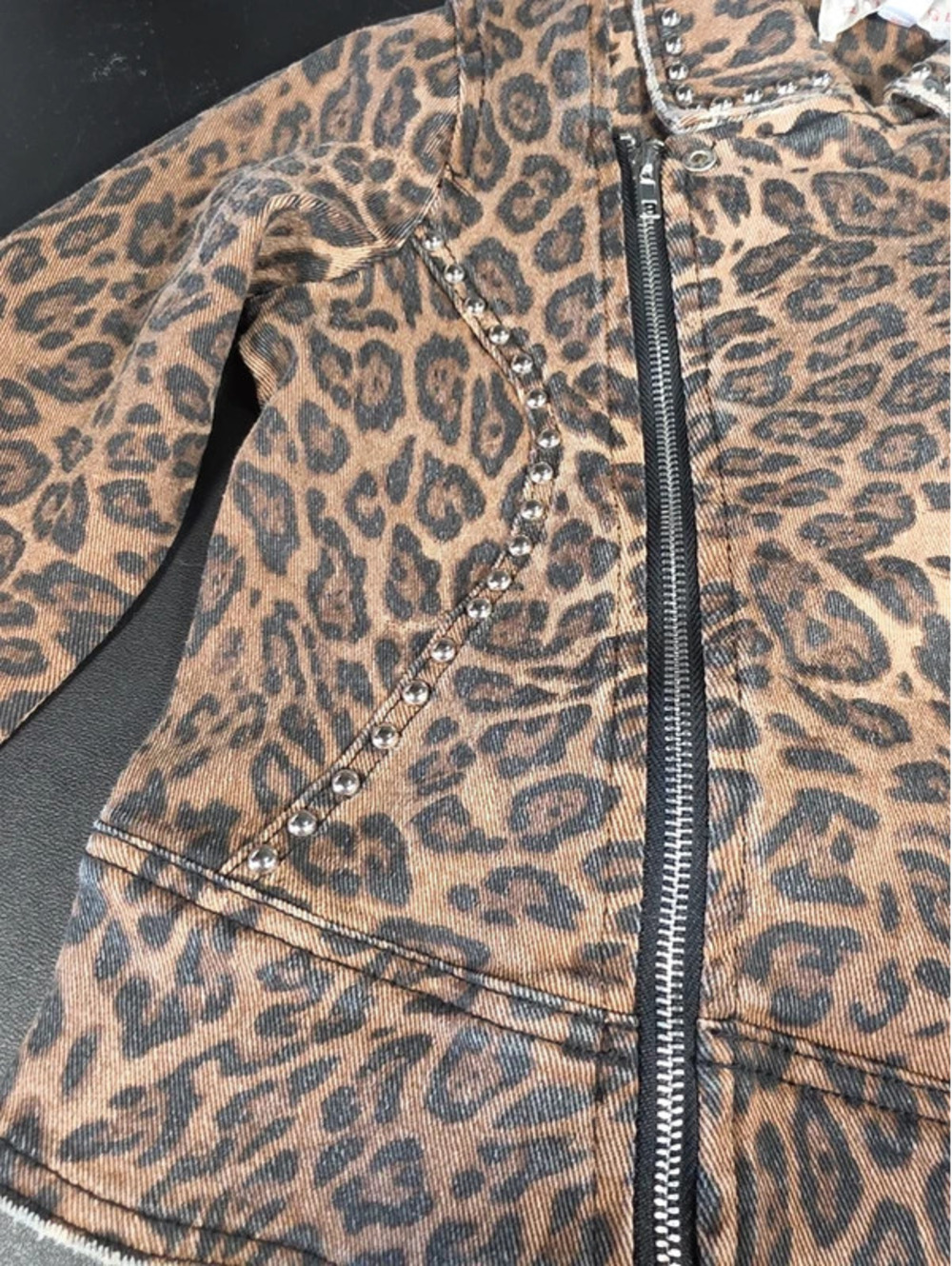 Jean jacket - Picture 5 of 10